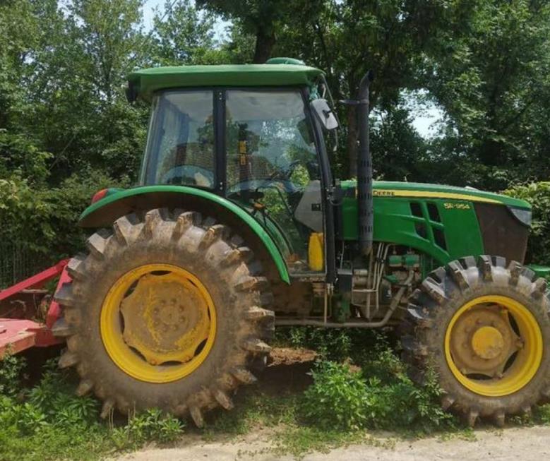 John Deere Tractor 954