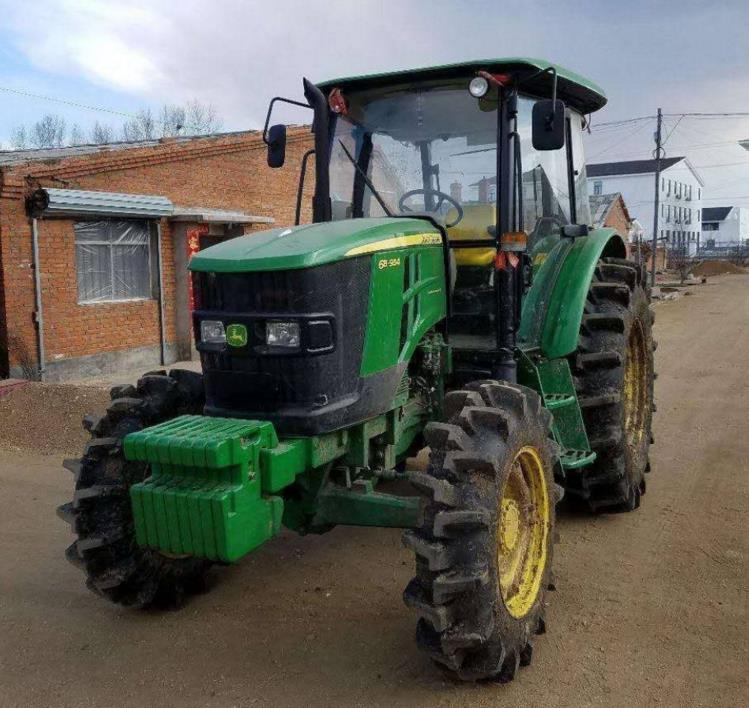 John Deere Tractor 954 