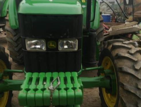 John Deere Tractor  904  (图2)