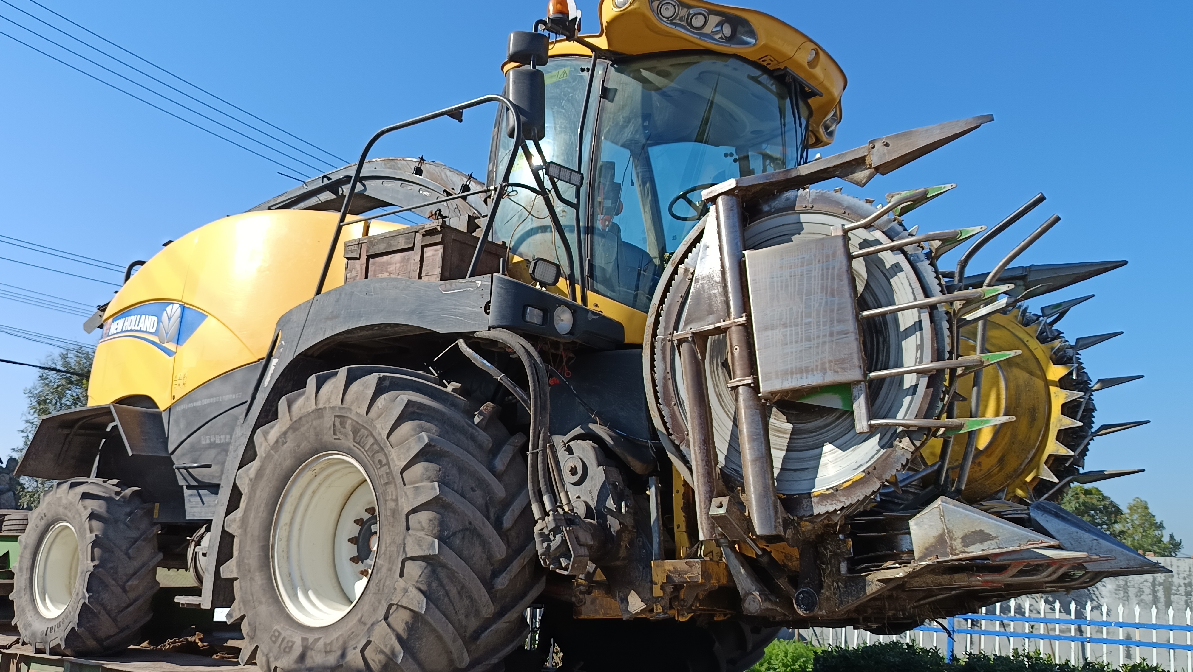 纽荷兰FR9040(500)(图4) 纽荷兰FR9040(500)(图4)